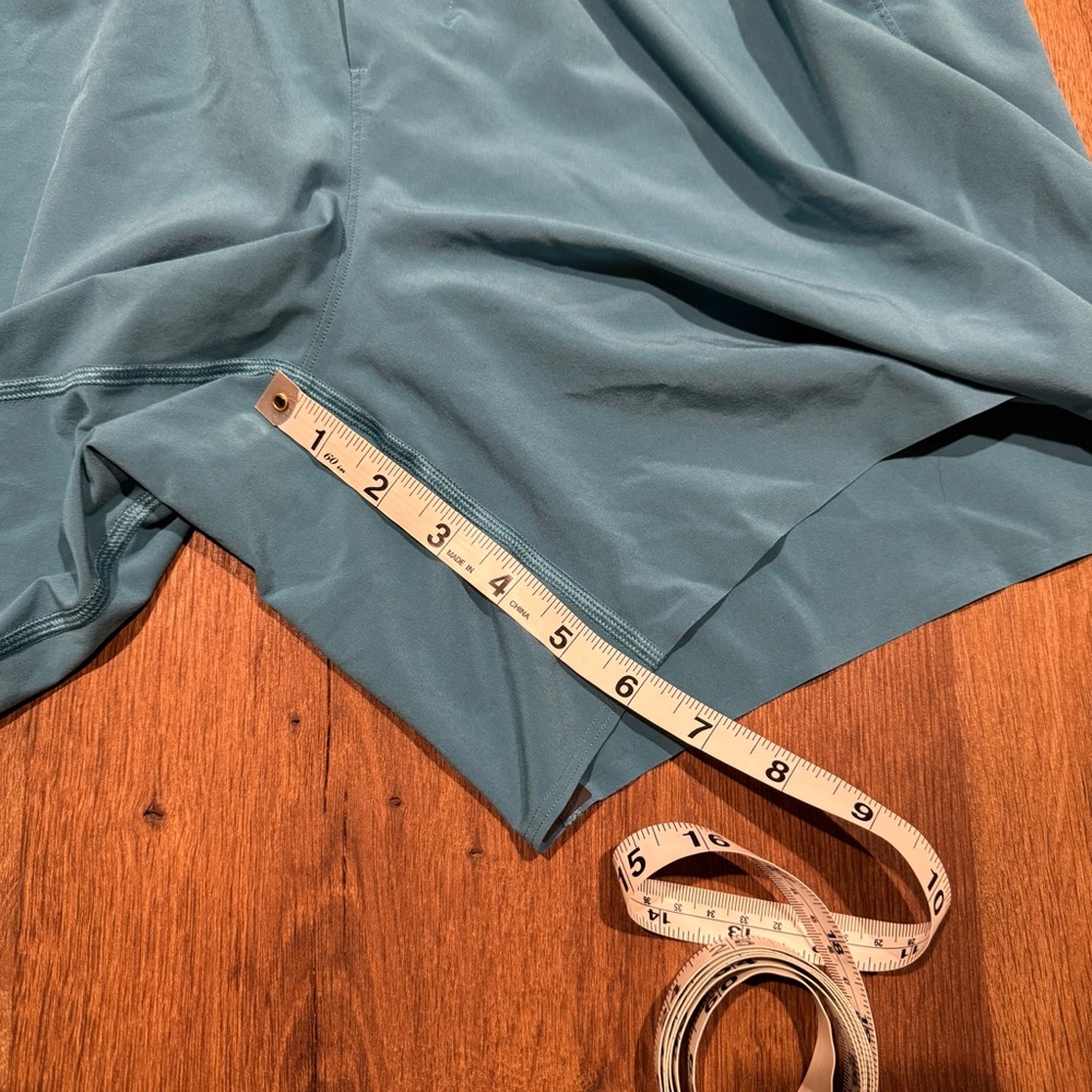 Men's Lululemon Surge Lined Short 6”, size large - Picture 4 of 7
